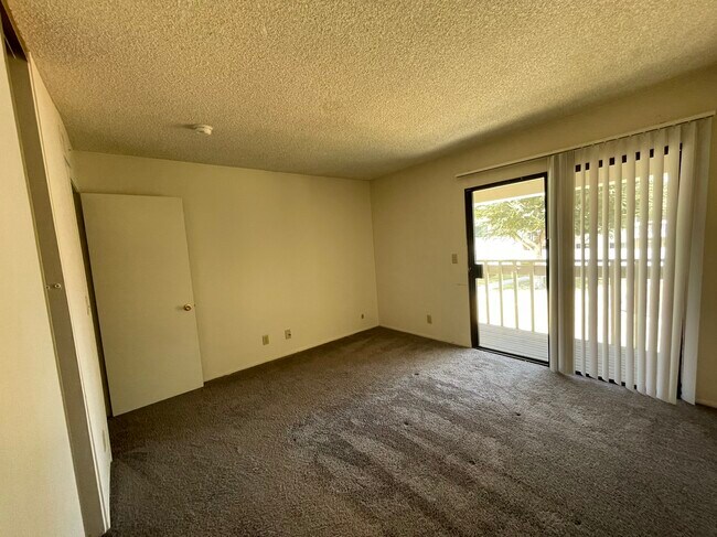 Foto del edificio - 3431 Highwood Ct