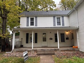 Building Photo - 1021 2nd Ave