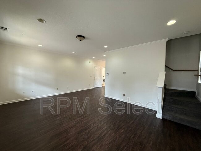 Building Photo - 3329 San Jose Way