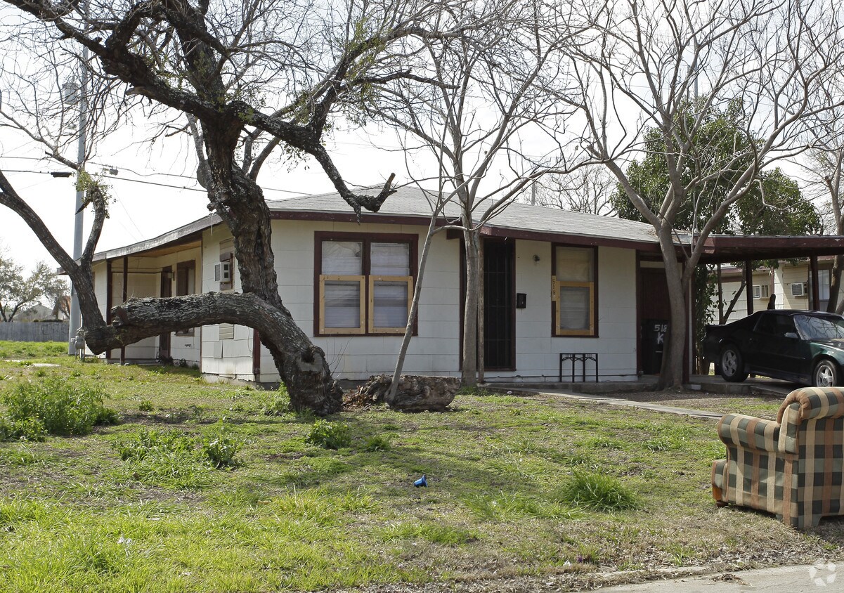 Foto principal - 518 Kathy Dr