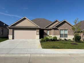 Building Photo - 5608 Troylene Ct