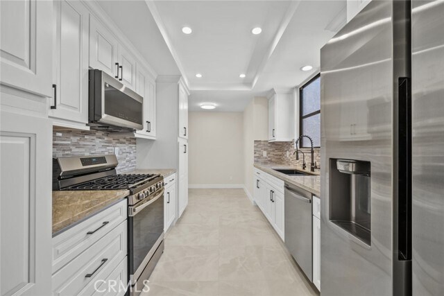Building Photo - 4641 Fulton Ave