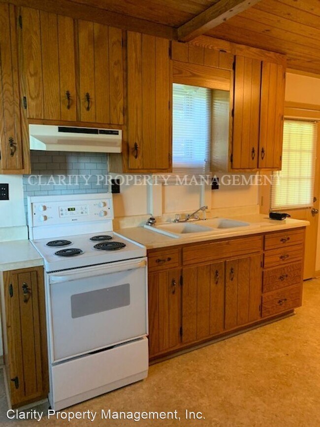 Building Photo - 1 br, 1 bath House - 270 Jenkins Rd NE