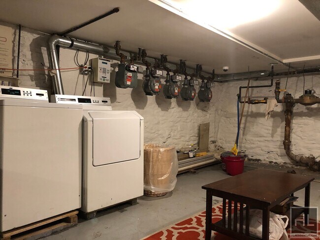 Foto del edificio - 131 W 130th St