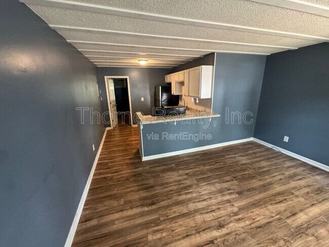 Foto del edificio - 914 Belvedere St