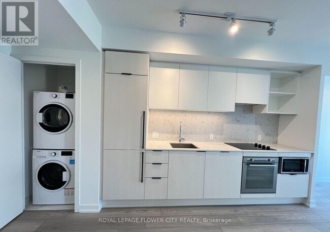 Photo du bâtiment - 82 Dalhousie St