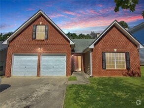 Building Photo - 1734 Spring Hill Cove