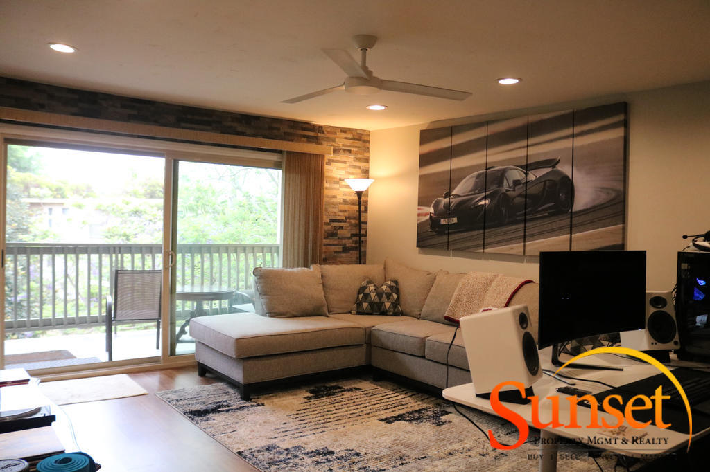 Foto principal - 4444 W Point Loma Blvd