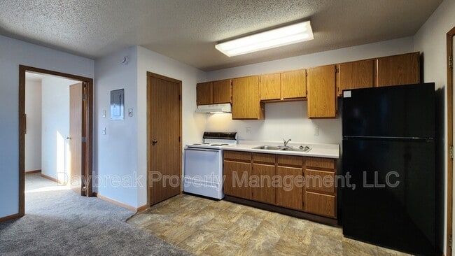 Building Photo - 1315 34th St Cir S