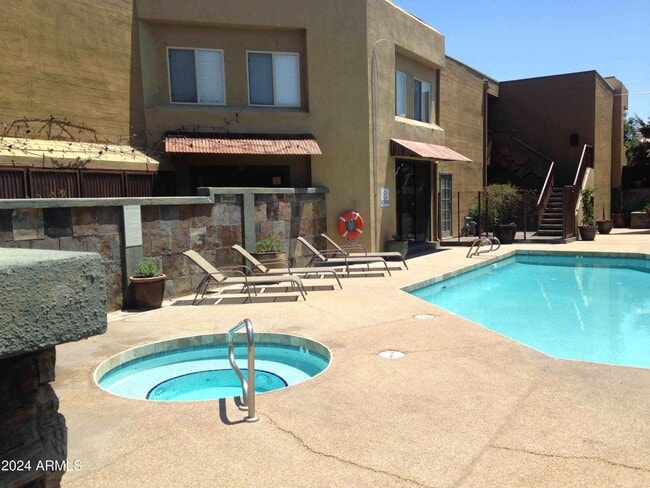 Building Photo - 4120 N 78th St