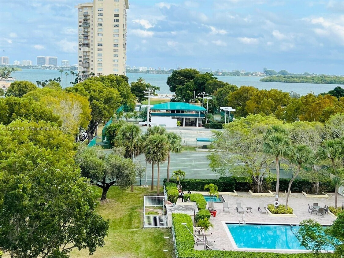 11111 Biscayne Blvd Unit 6E, Miami, FL 33181 Condo for Rent in Miami