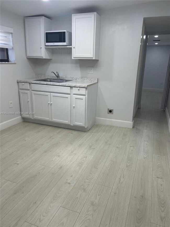 Foto del edificio - 2335 NW 171st Terrace