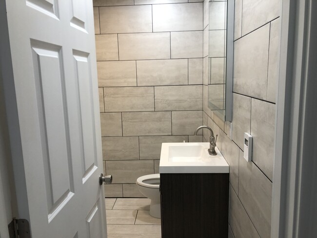 Foto del edificio - 615 16th St