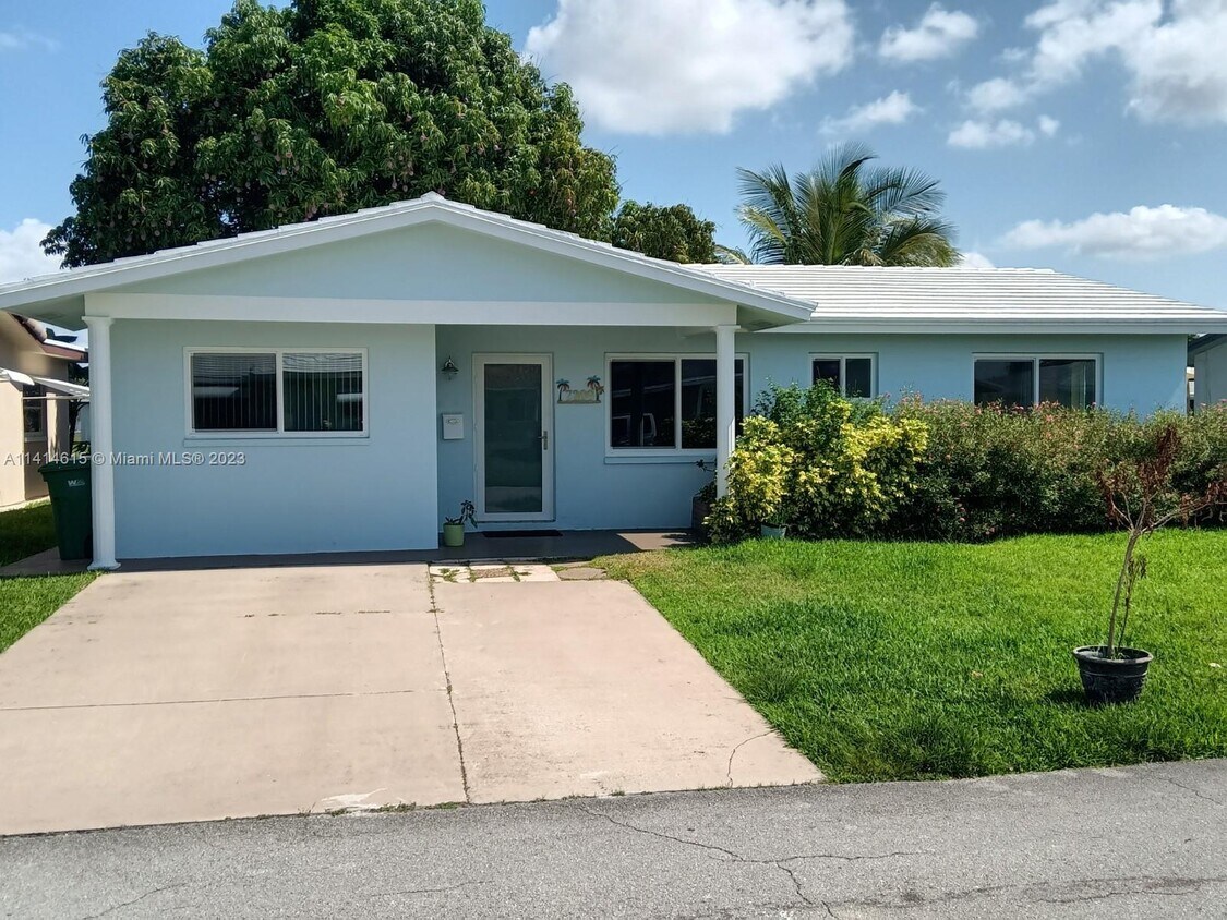 7309 NW 58th Ct, Tamarac, FL 33321 House Rental in Tamarac, FL