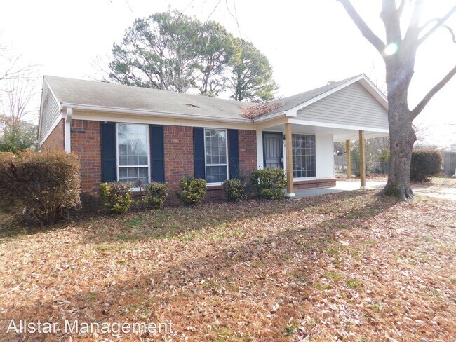 Foto del edificio - 3 br, 1 bath House - 7868 Trafton Cv