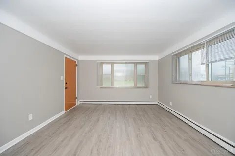 Building Photo - 3873 E Galbraith Rd
