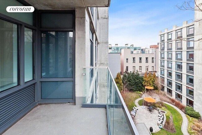 Foto del edificio - 247 N 7th St