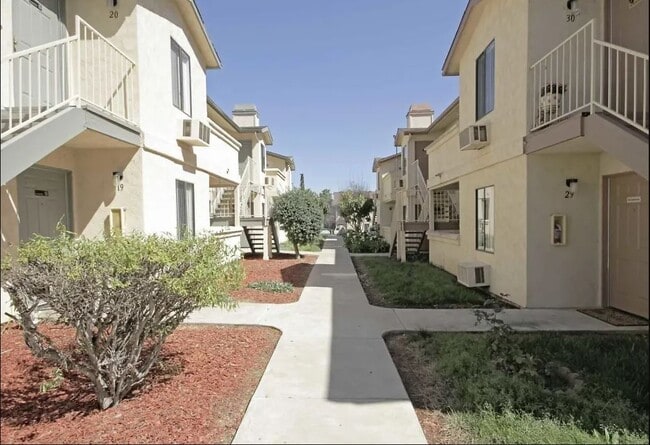 Interior Photo - Fallbrook Hills Apartments