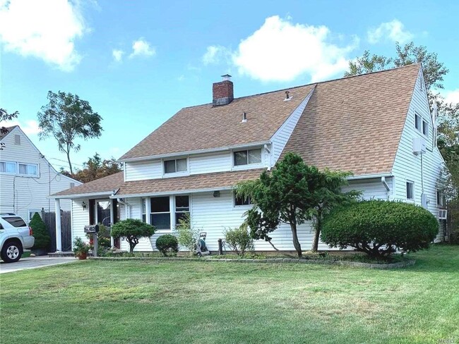 Building Photo - 82 Lantern Rd