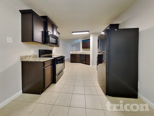 Building Photo - 3414 Summer Mdw