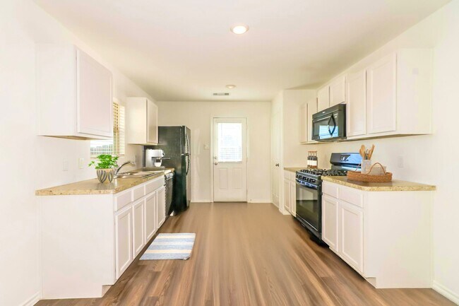 Foto del edificio - 11150 N Lake Mist Ln