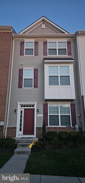 Building Photo - 156 Ironwood Ct