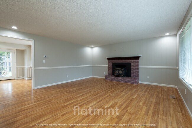 Foto del edificio - 2508 104th Pl SE