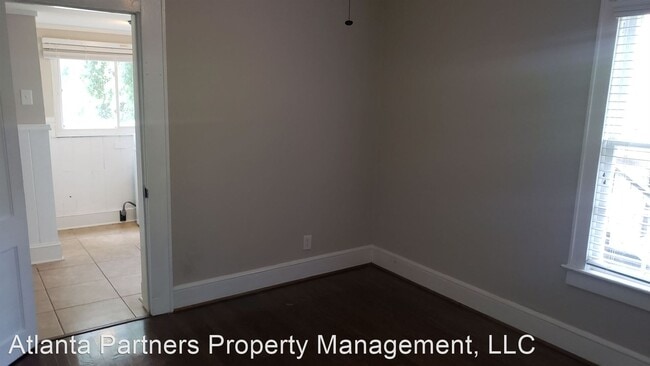 Building Photo - 2 br, 1 bath House - 470 Kendrick Ave SE