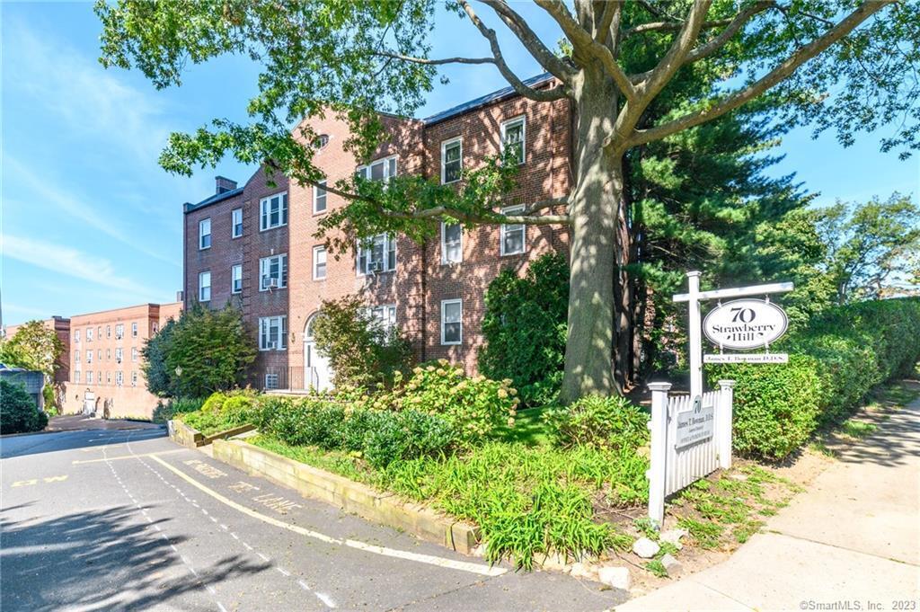 70 Strawberry Hill Ave Unit 23E, Stamford, CT 06902 Condo for Rent in Stamford, CT