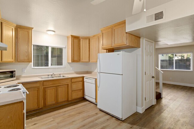 Foto del interior - 1119 West Sacramento Avenue