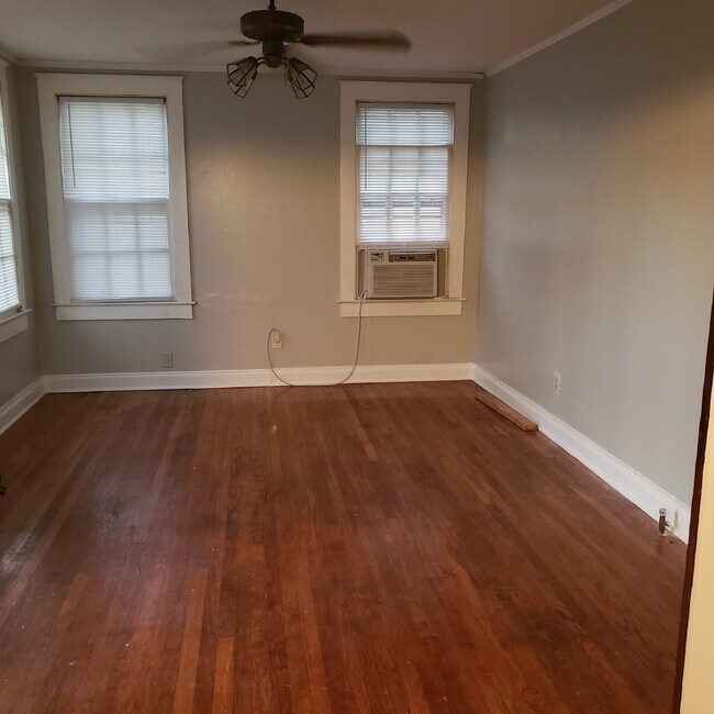 Foto del edificio - Charming 2-Bedroom Home in Baton Rouge wit...