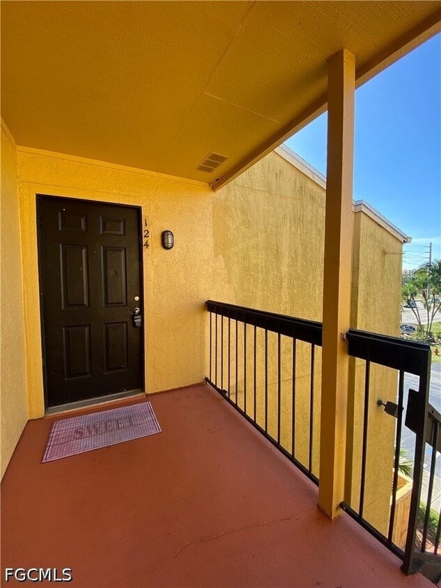 Foto del edificio - 2855 Winkler Ave