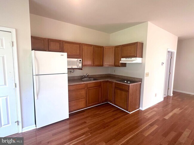 Foto del edificio - 46658 Breannes Ln