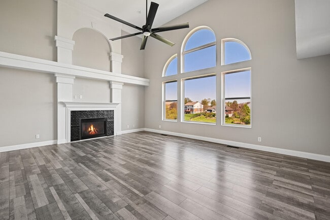 Building Photo - 3947 Buckhill Dr