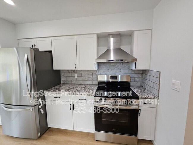Foto del edificio - 8010 NE Prescott St