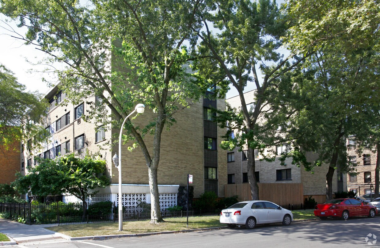 Foto del edificio - 6972 N Sheridan Rd
