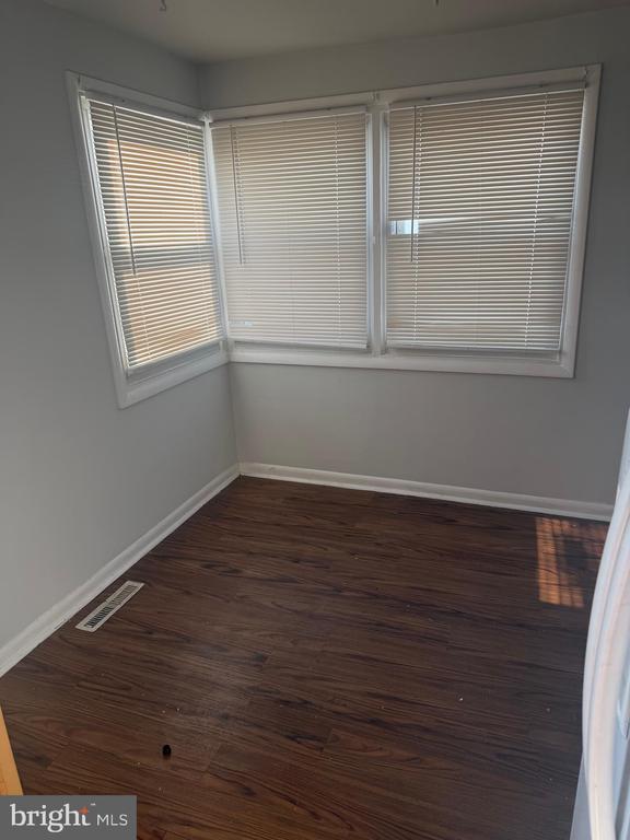 Foto del edificio - 3531 W 13th St