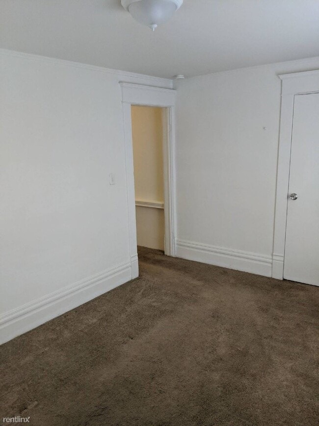 Building Photo - 1 br, 1 bath Duplex - 111 Moores River Dr ...