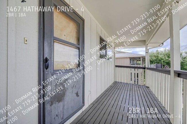 Building Photo - 1467 Hathaway Dr