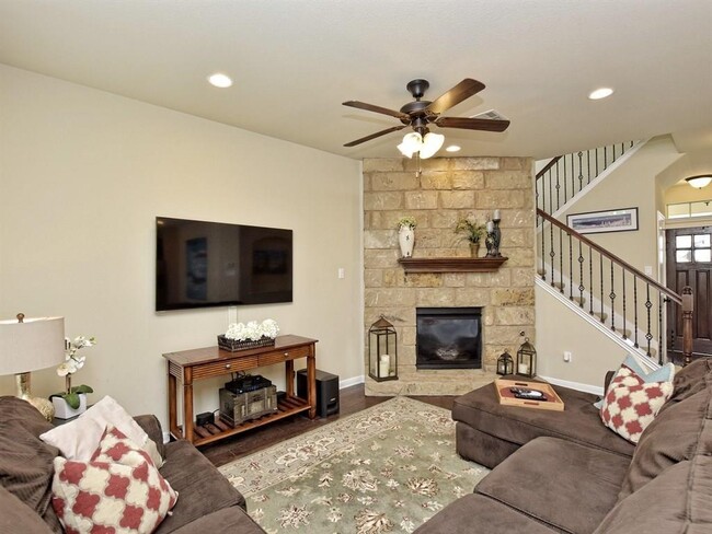 Building Photo - 12505 Pranav Ln