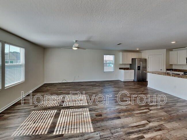 Foto del edificio - 222 Cody St