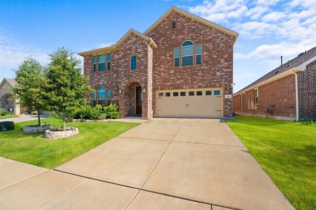 Foto del edificio - 716 Lombard Ln