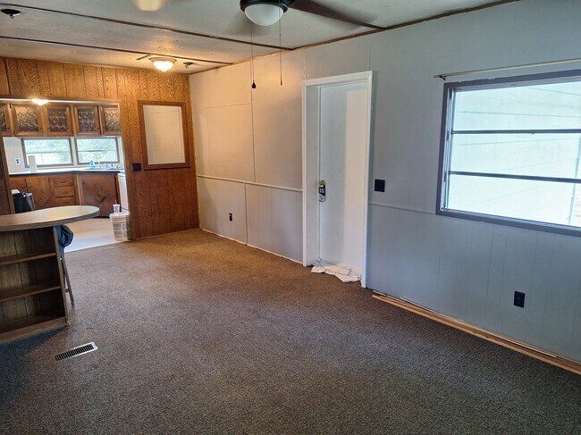 Building Photo - 6747 N 78th West Ave