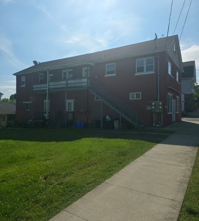 Building Photo - 134 Nicholson St
