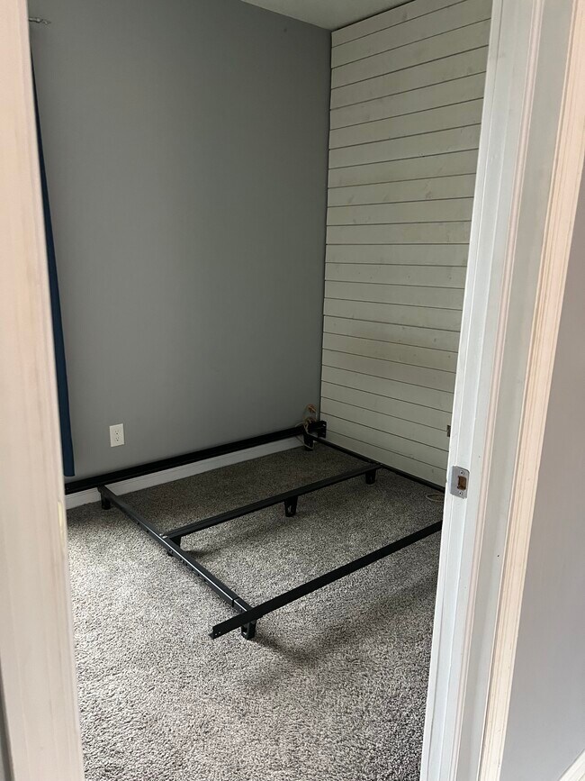 Building Photo - 6 Woodlawn Ct