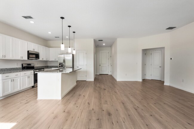 Building Photo - 3747 Watercliff Cir
