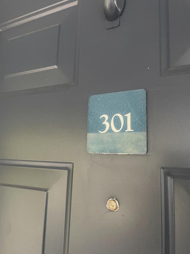 Primary Photo - 3160 Adams Ave