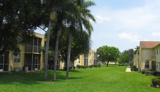 Foto del edificio - Mission Lakes