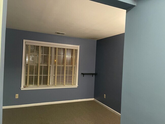 Foto del edificio - 420 Stratford Pl