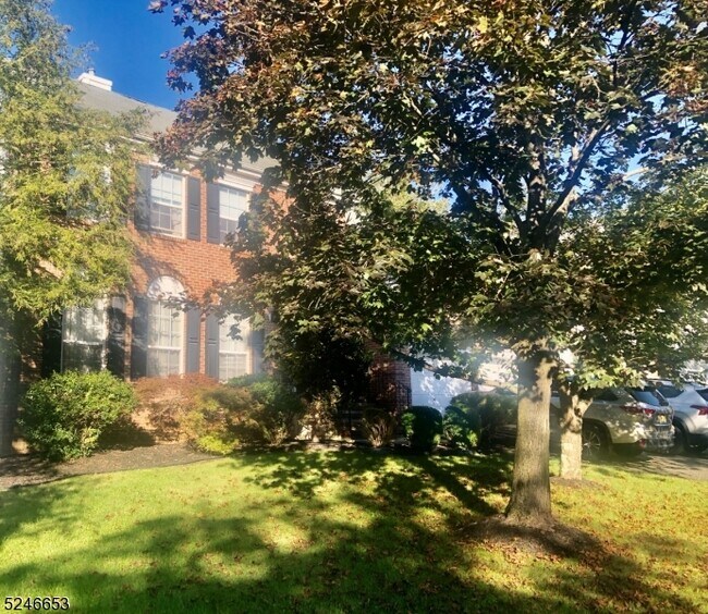 Foto del edificio - 9 Winthrop Dr